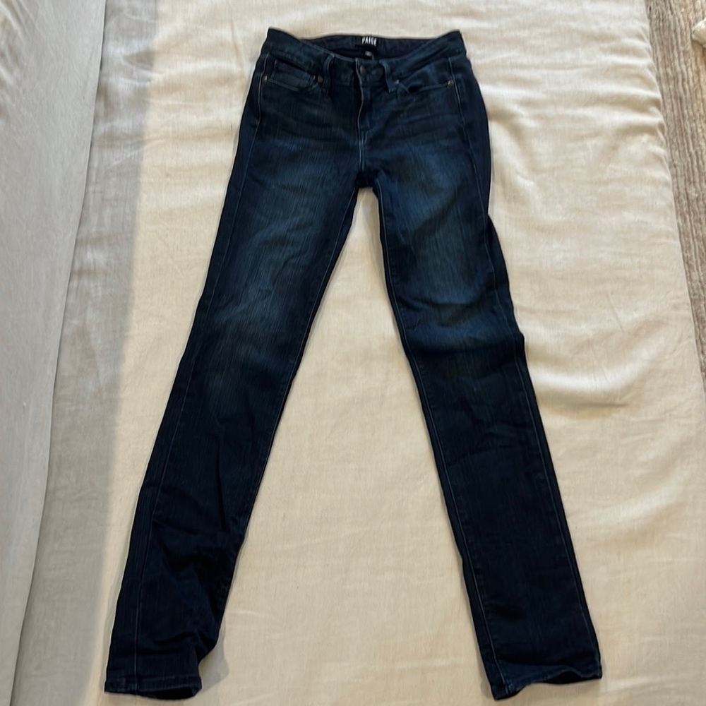 PAIGE Jean size 25 skyline skinny